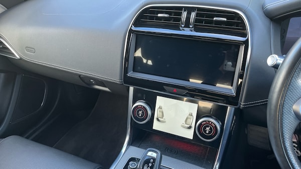 Used Jaguar XE 2021 for sale - 76008241: Photo 12