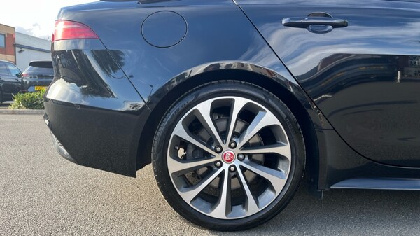 Used Jaguar XE 2021 for sale - 76008241: Photo 19