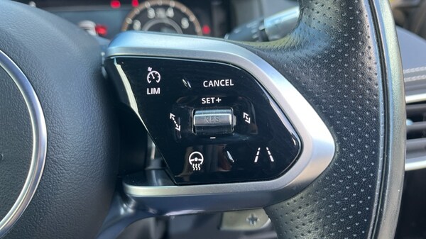 Used Jaguar XE 2021 for sale - 76008241: Photo 22