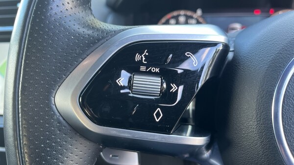 Used Jaguar XE 2021 for sale - 76008241: Photo 23