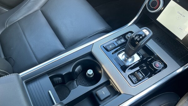 Used Jaguar XE 2021 for sale - 76008241: Photo 28