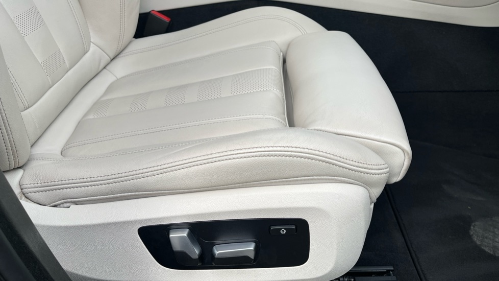 Used BMW X6 2021 for sale - 76372777: Photo 32