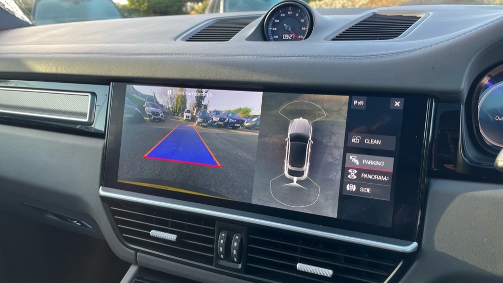 Used Porsche Cayenne 2019 for sale - 76514932: Photo 25