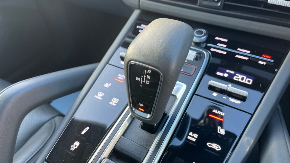 Used Porsche Cayenne 2019 for sale - 76514932: Photo 28