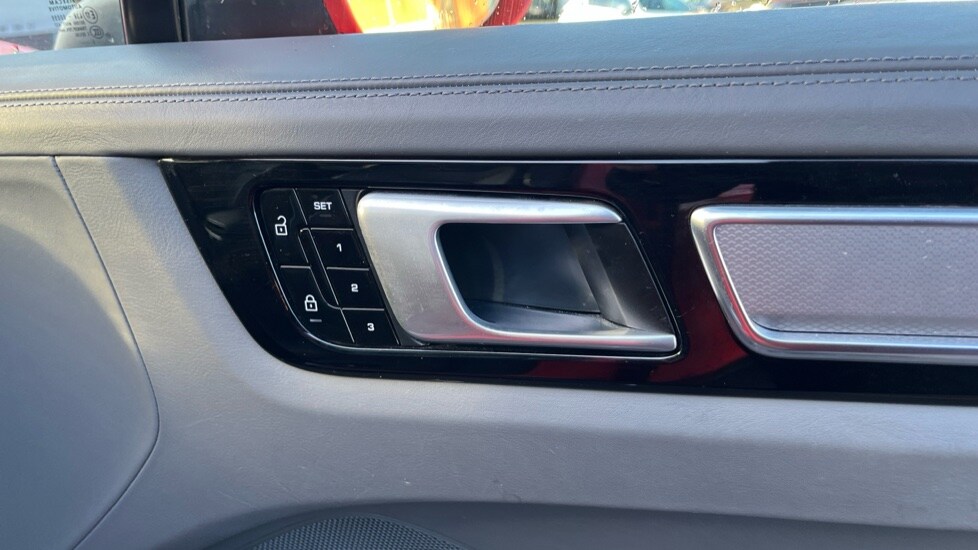 Used Porsche Cayenne 2019 for sale - 76514932: Photo 29