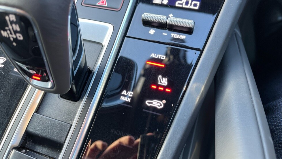 Used Porsche Cayenne 2019 for sale - 76514932: Photo 32