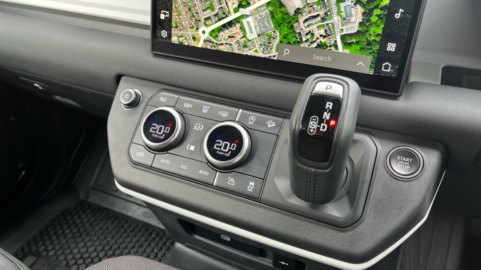 Used Land Rover Defender 2025 for sale - 75984871: Photo 27