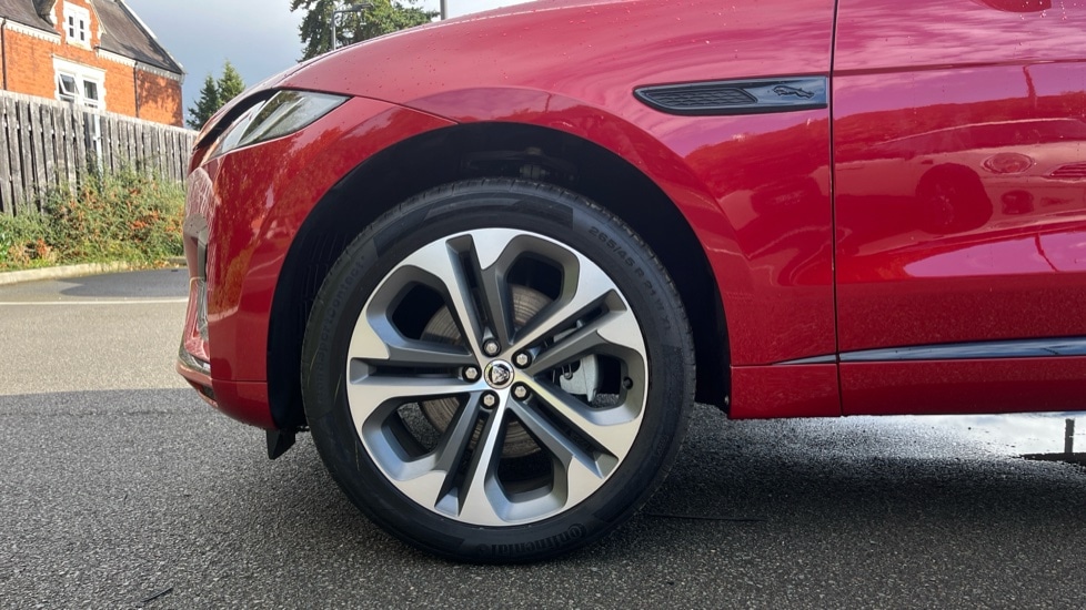 Used Jaguar F-Pace 2024 for sale - 76208856: Photo 17