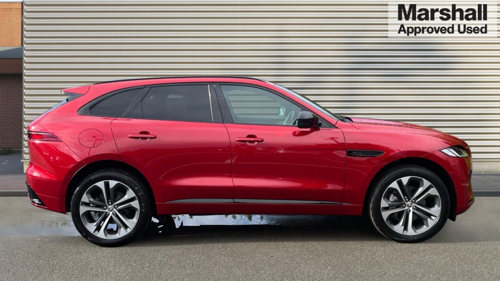 Used Jaguar F-Pace 2024 for sale - 76208856: Photo 2