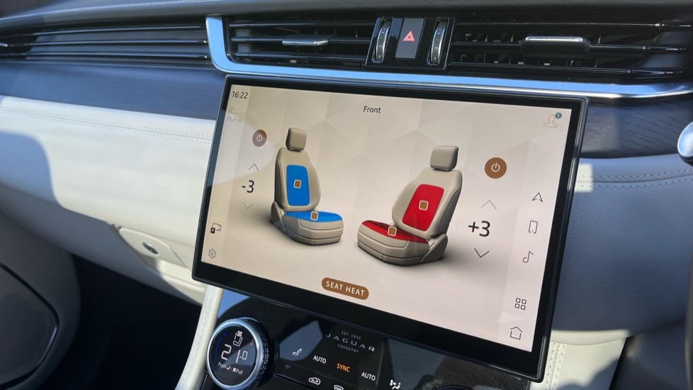 Used Jaguar F-Pace 2024 for sale - 76208856: Photo 30