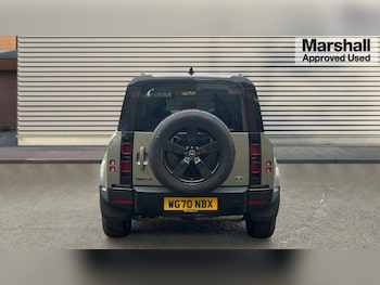 Used Land Rover Defender 2020 for sale - 76928077: Photo