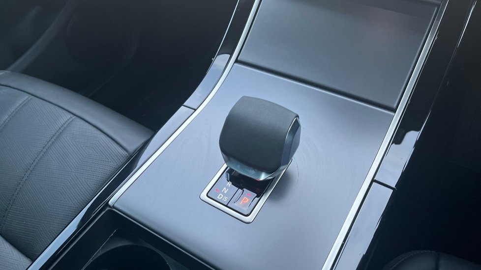 Used Land Rover Range Rover Evoque 2025 for sale - 77021879: Photo 27