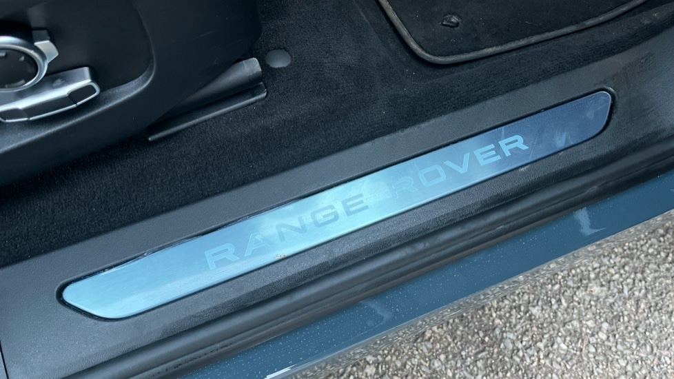 Used Land Rover Range Rover Evoque 2025 for sale - 77021879: Photo 35