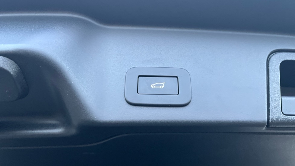 Used Land Rover Range Rover Evoque 2025 for sale - 77021879: Photo 50