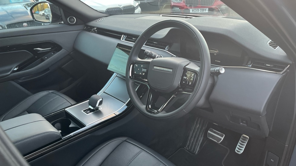 Used Land Rover Range Rover Evoque 2025 for sale - 77021879: Photo 9