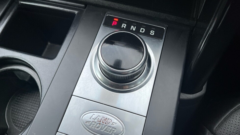 Used Land Rover Discovery 2019 for sale - 76350992: Photo 29