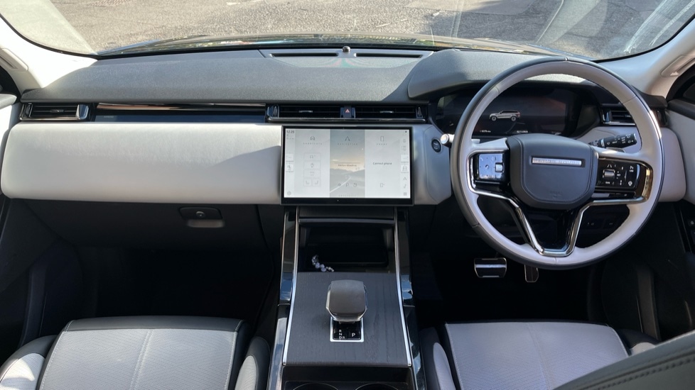 Used Land Rover Range Rover Velar 2025 for sale - 76971282: Photo 11