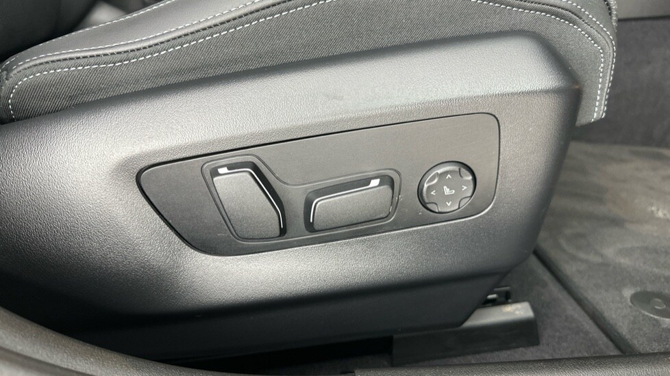 Used BMW i5 2023 for sale - 76966820: Photo 26