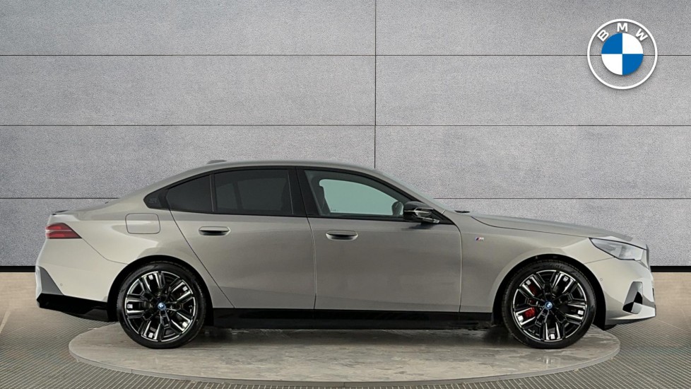 Used BMW i5 2023 for sale - 76966820: Photo 3