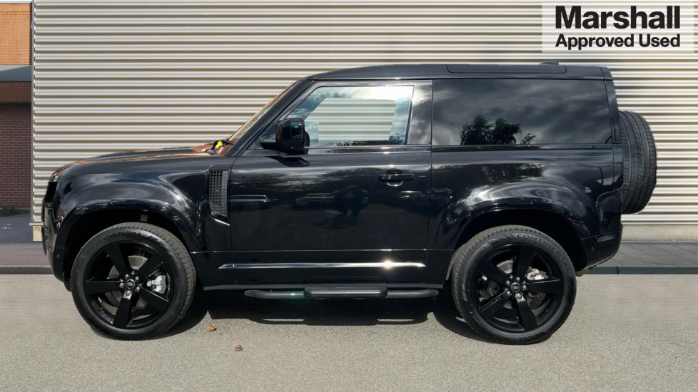 Used Land Rover Defender 2024 for sale - 76466453: Photo 6