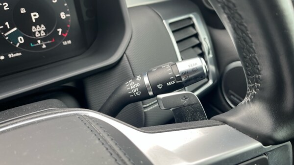 Used Land Rover Discovery 2021 for sale - 76297296: Photo 23