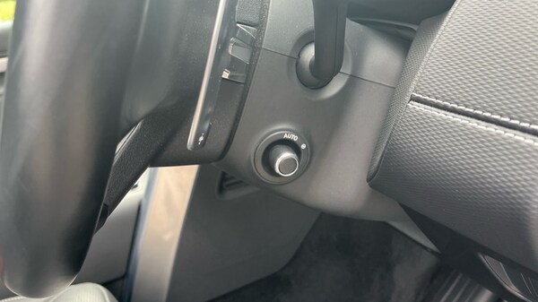 Used Land Rover Discovery 2021 for sale - 76297296: Photo 50