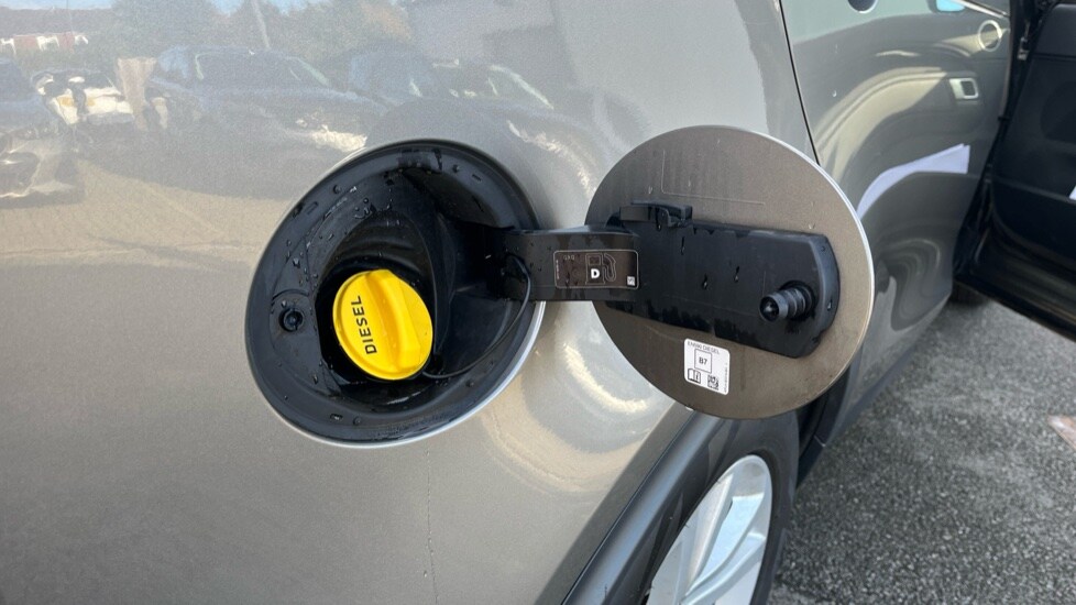 Used Land Rover Discovery 2022 for sale - 76393669: Photo 21