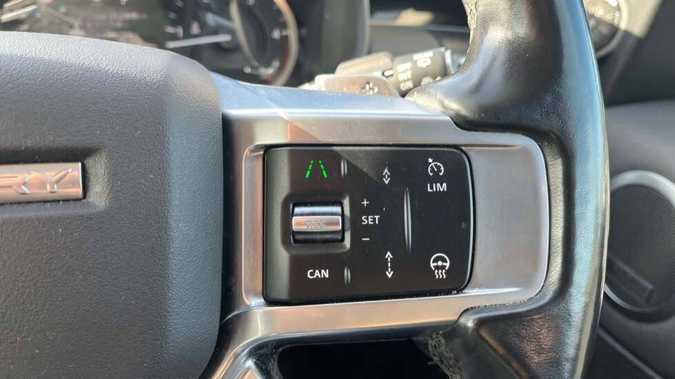 Used Land Rover Discovery 2022 for sale - 76393669: Photo 22