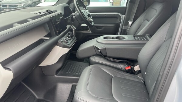 Used Land Rover Defender 2022 for sale - 76161543: Photo 10