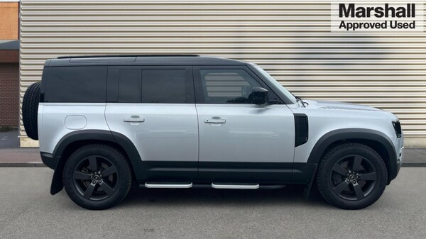 Used Land Rover Defender 2022 for sale - 76161543: Photo 2