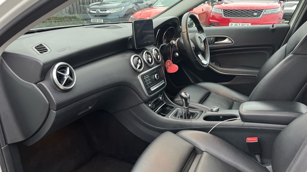 Used Mercedes-Benz A-Class 2017 for sale - 77057796: Photo 10