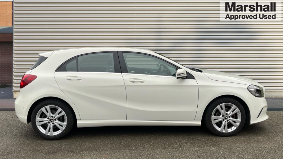 Used Mercedes-Benz A-Class 2017 for sale - 77057796: Photo 2