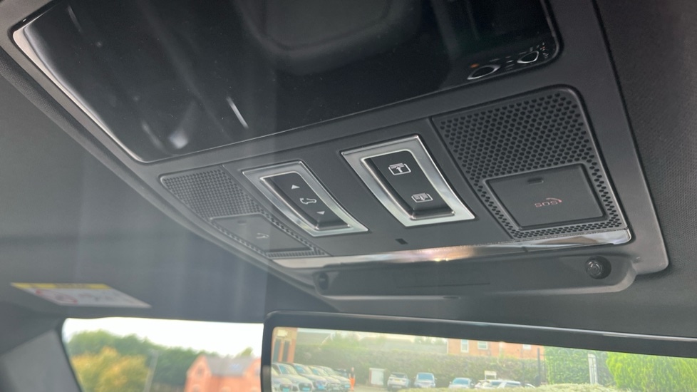 Used Land Rover Defender 2024 for sale - 76146025: Photo 54