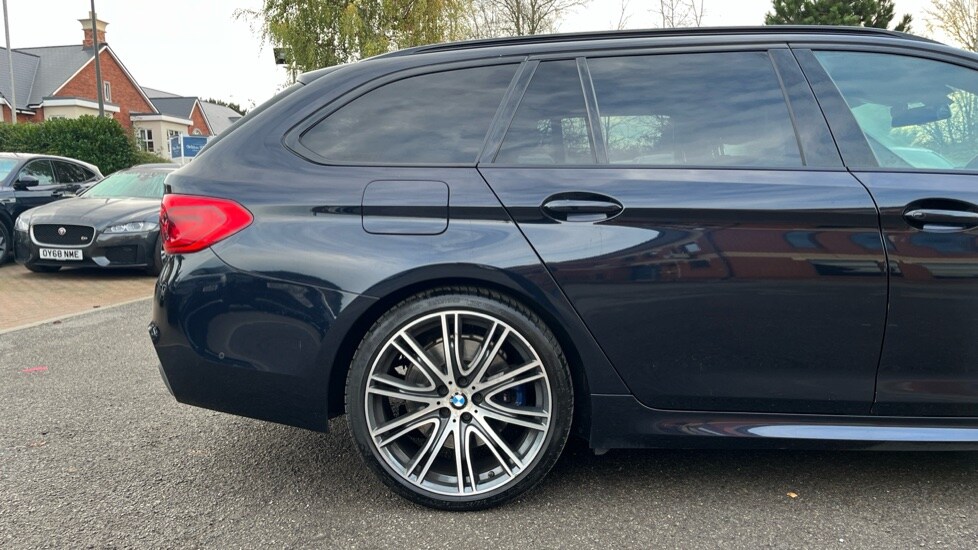 Used BMW 5 Series 2019 for sale - 76652582: Photo 18