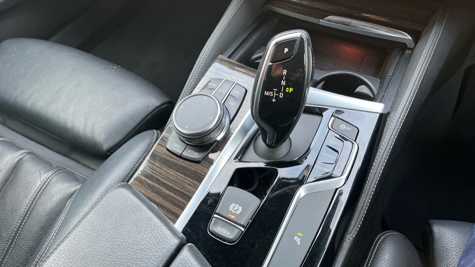 Used BMW 5 Series 2019 for sale - 76652582: Photo 28