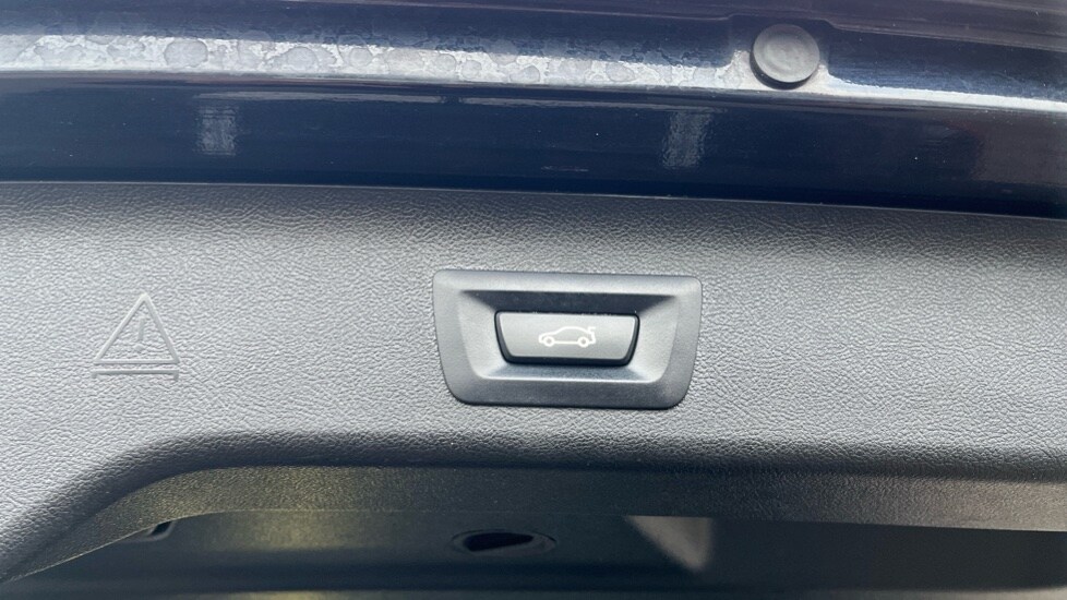 Used BMW 5 Series 2019 for sale - 76652582: Photo 39