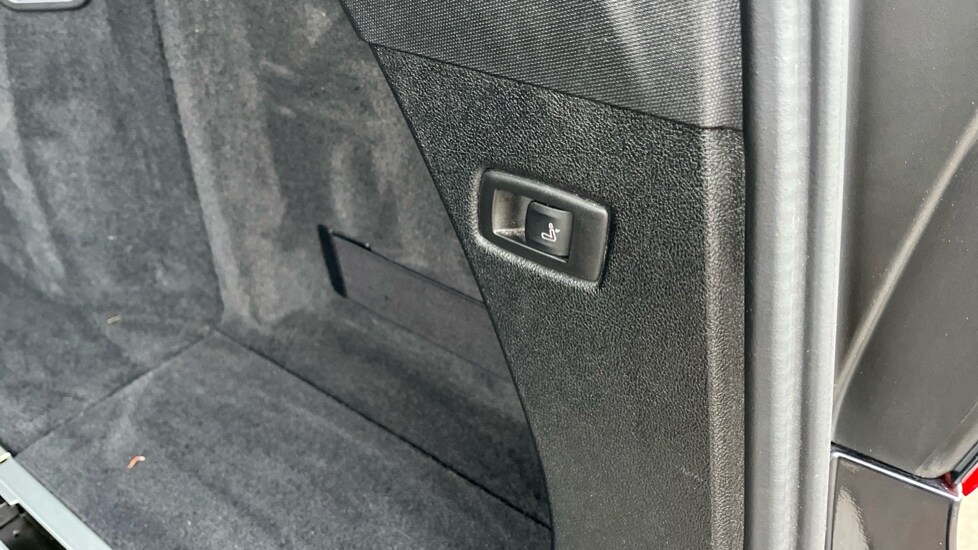 Used BMW 5 Series 2019 for sale - 76652582: Photo 41