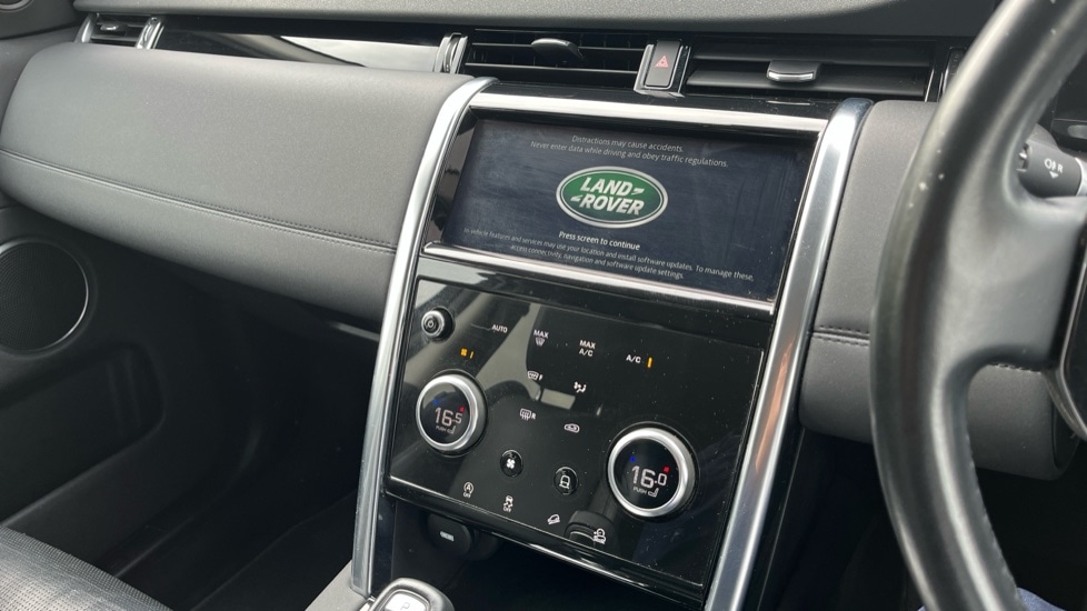 Used Land Rover Discovery Sport 2020 for sale - 76533877: Photo 12