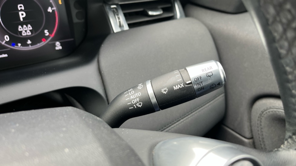 Used Land Rover Discovery Sport 2020 for sale - 76533877: Photo 23