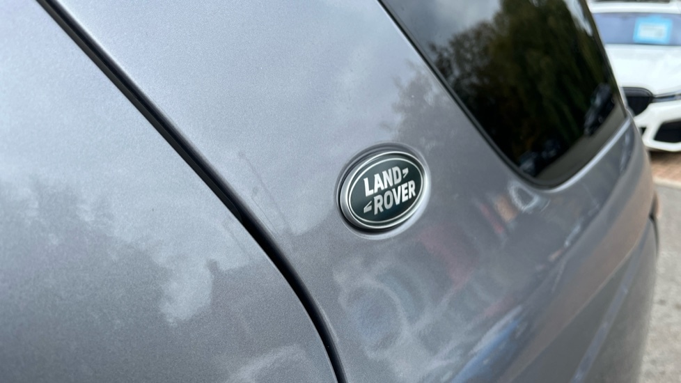 Used Land Rover Discovery Sport 2020 for sale - 76533877: Photo 38