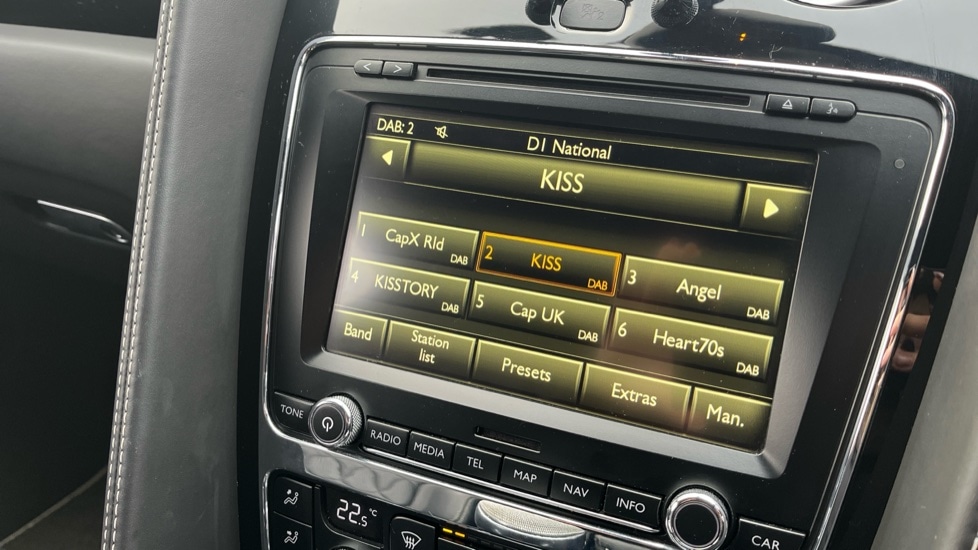 Used Bentley Continental 2016 for sale - 76826827: Photo 34