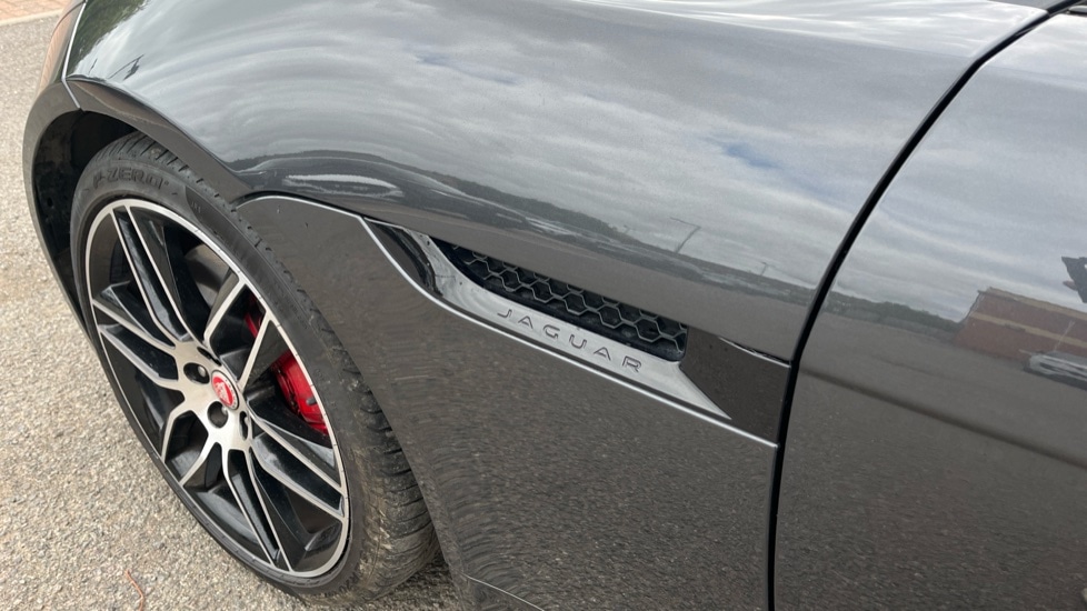 Used Jaguar F-Type 2020 for sale - 76447258: Photo 45