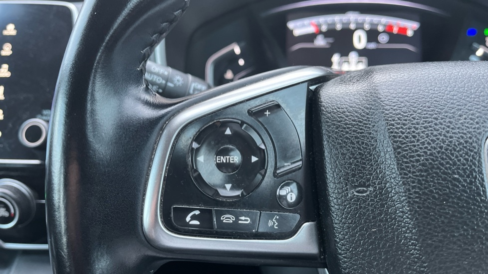 Used Honda CR-V 2018 for sale - 77035811: Photo 23