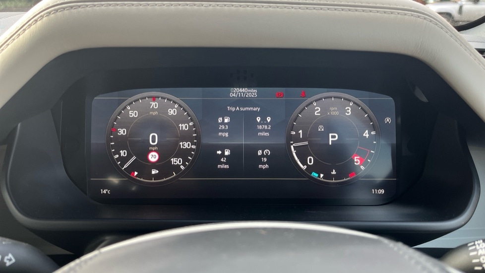 Used Land Rover Defender 2021 for sale - 77025357: Photo 13