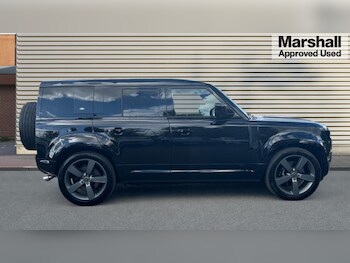 Used Land Rover Defender 2024 for sale - 75735281: Photo