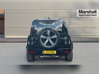 Used Land Rover Defender 2024 for sale - 75735281: Photo