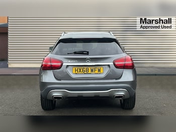 Used Mercedes-Benz GLA 2018 for sale - 76745145: Photo