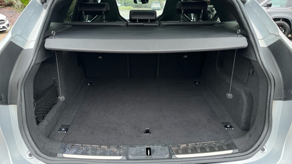 Used Jaguar F-Pace 2021 for sale - 76568119: Photo 15