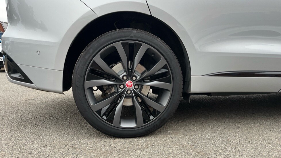 Used Jaguar F-Pace 2021 for sale - 76568119: Photo 18