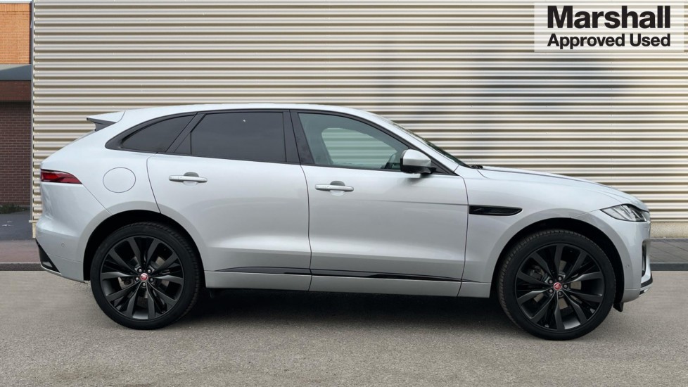 Used Jaguar F-Pace 2021 for sale - 76568119: Photo 2